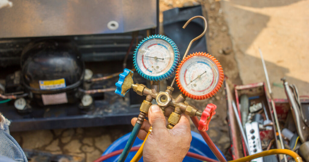 Conserto de Geladeira no Lobato | Assistência em Salvador recarga de gas